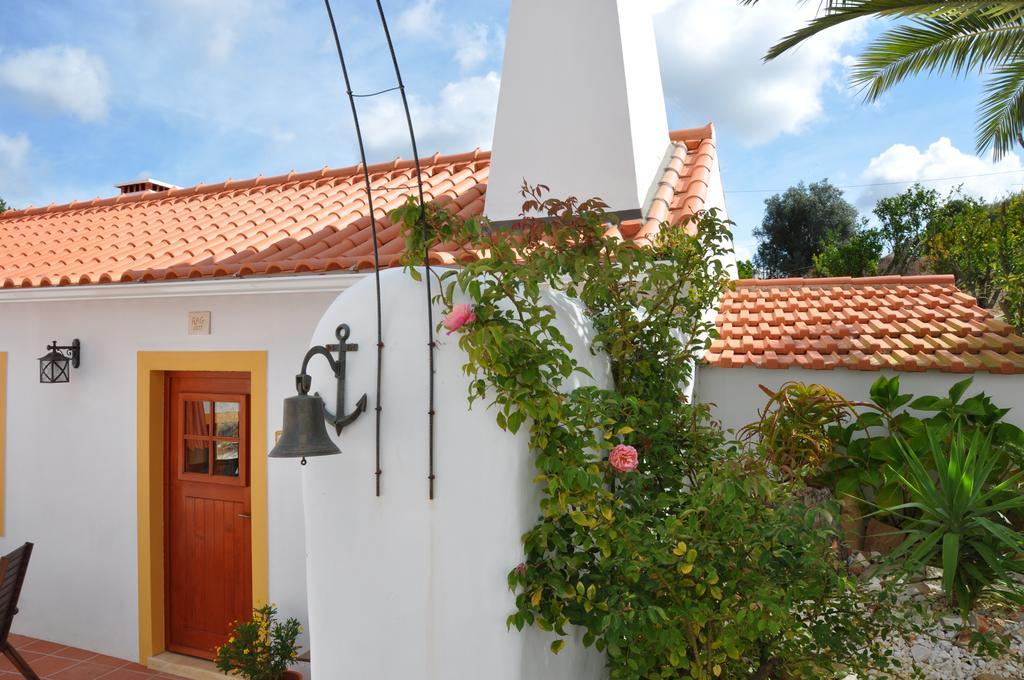 Quinta Do Bom Vento Guest House Obidos Luaran gambar