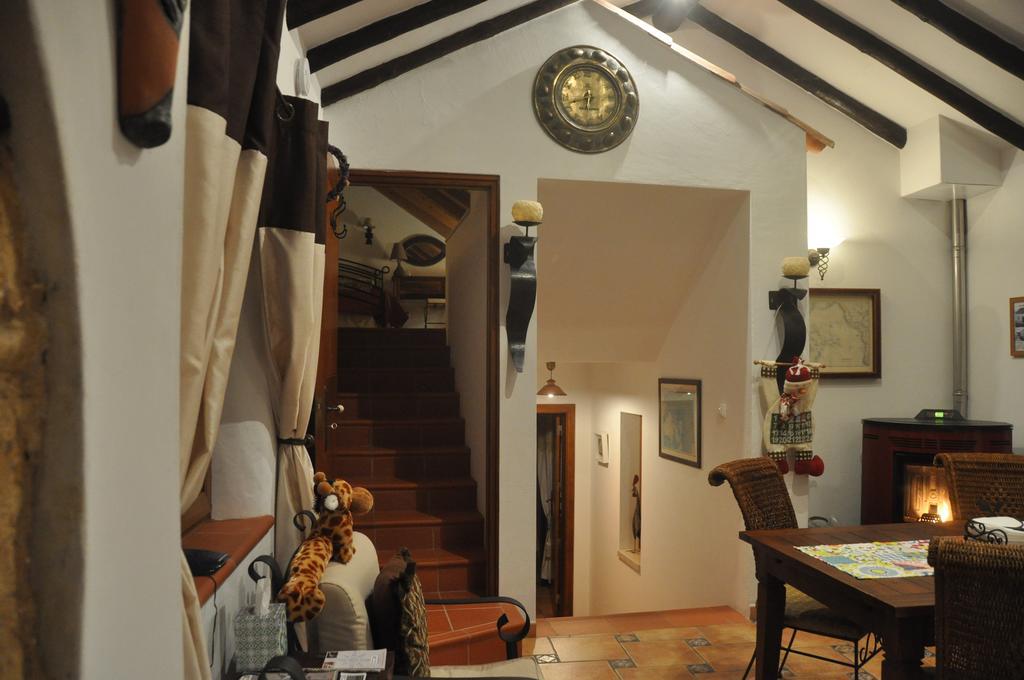 Quinta Do Bom Vento Guest House Obidos Luaran gambar